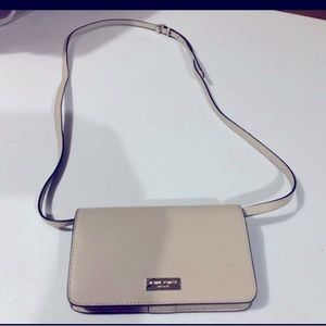 NWOT Henri Bendel West 57th Xl Smartphone